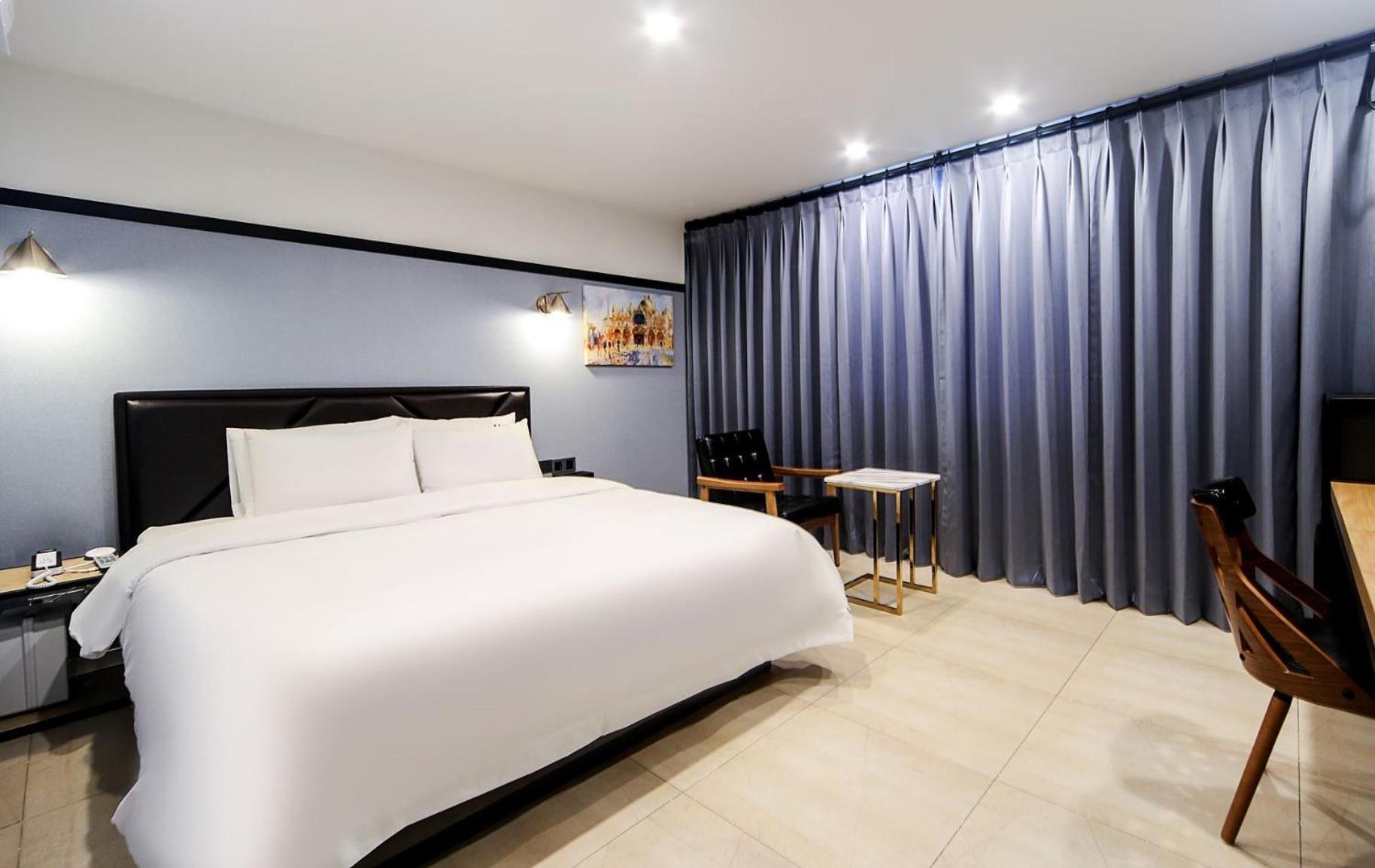 온나 호텔 대연동 부산 Daeyeon Onna Hotel Daeyeon Пусан Экстерьер фото